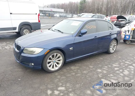 2011 BMW 328I xDrive из США, поврежденный, VIN WBAPK5G58BNN24409